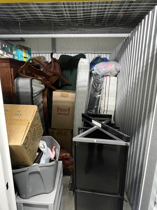 Storage Unit Auction in Elizabeth, NJ at Safeguard Self Storage
